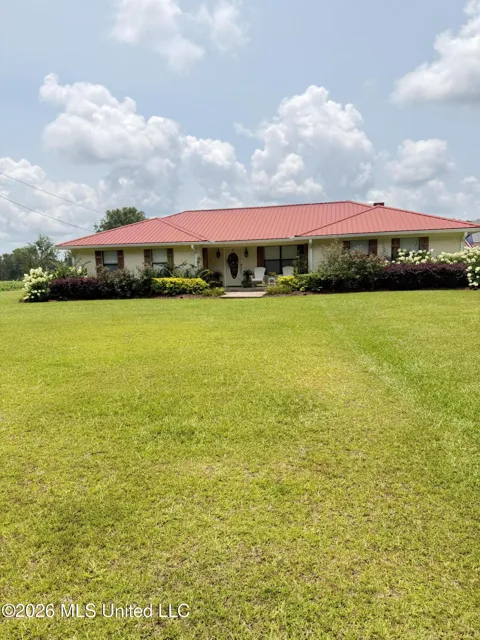 4018 Fernwood Road