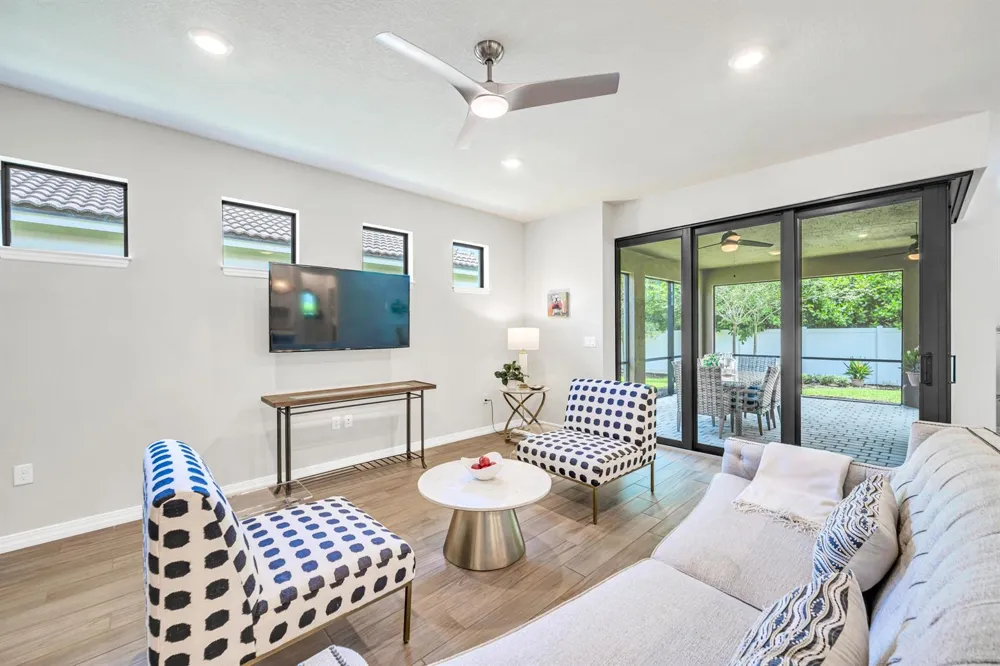 8028 NW 78th Street Tamarac, FL 33321
