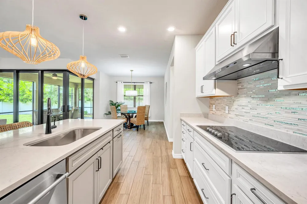 8028 NW 78th Street Tamarac, FL 33321