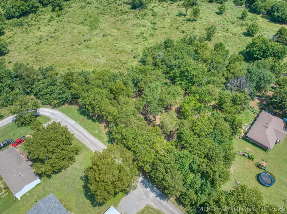 1 Jones Calera, OK 74730