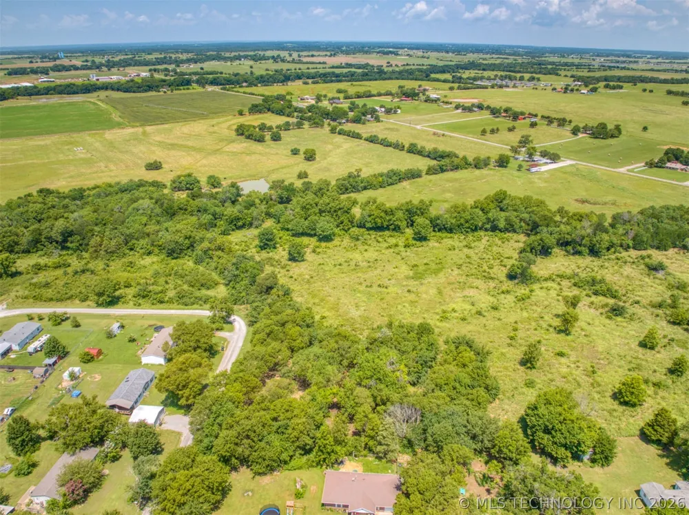 1 Jones Calera, OK 74730