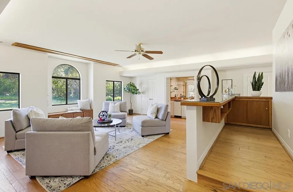 17844 Joyas Ct Poway, CA 92064