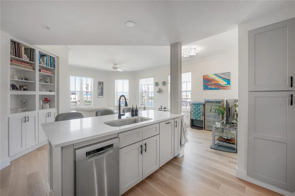 700 S HARBOUR ISLAND BOULEVARD #713 Tampa, FL 33602