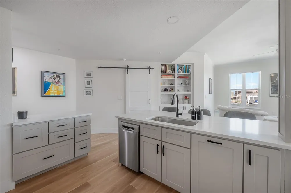 700 S HARBOUR ISLAND BOULEVARD #713 Tampa, FL 33602