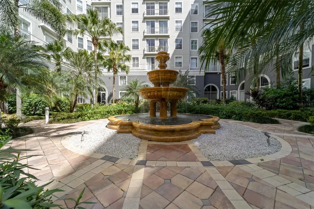 700 S HARBOUR ISLAND BOULEVARD #713 Tampa, FL 33602