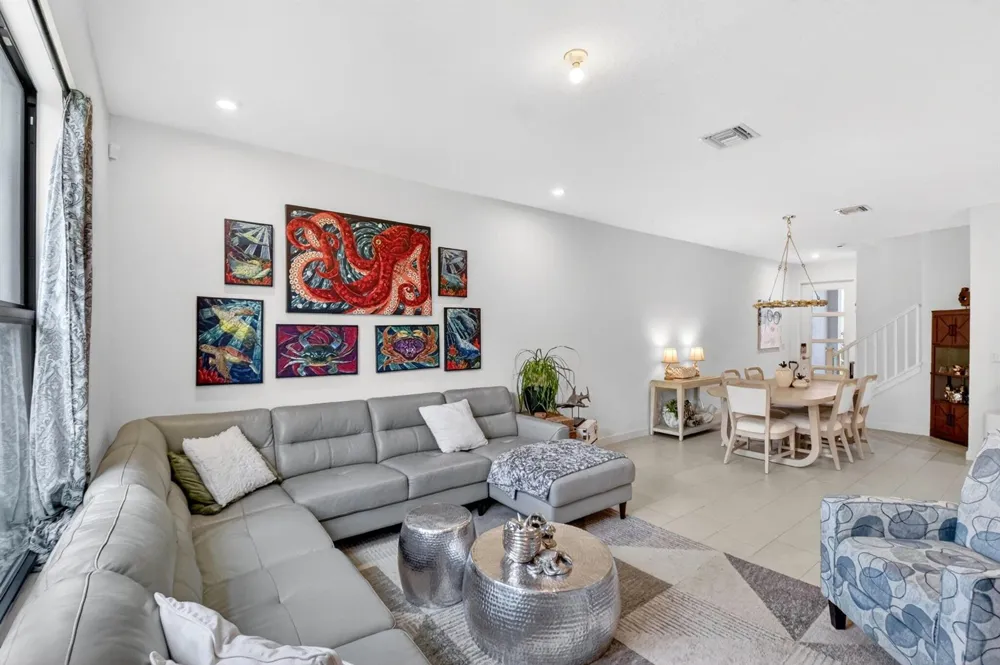 7351 Lenora Lane Lake Worth, FL 33467