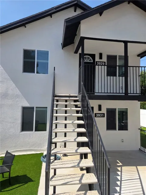 3931 E Cesar E Chavez Ave