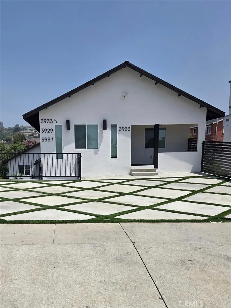 3931 E Cesar E Chavez Ave Los Angeles, CA 90063