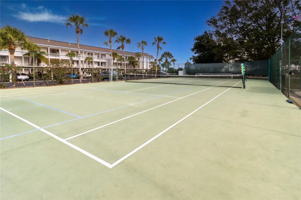 4340 FALMOUTH DRIVE #D-204 Longboat Key, FL 34228