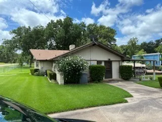 2319 Wind Drive