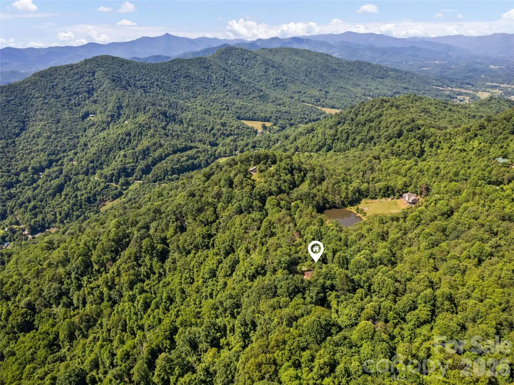 51 Stony Pond Lane Canton, NC 28716
