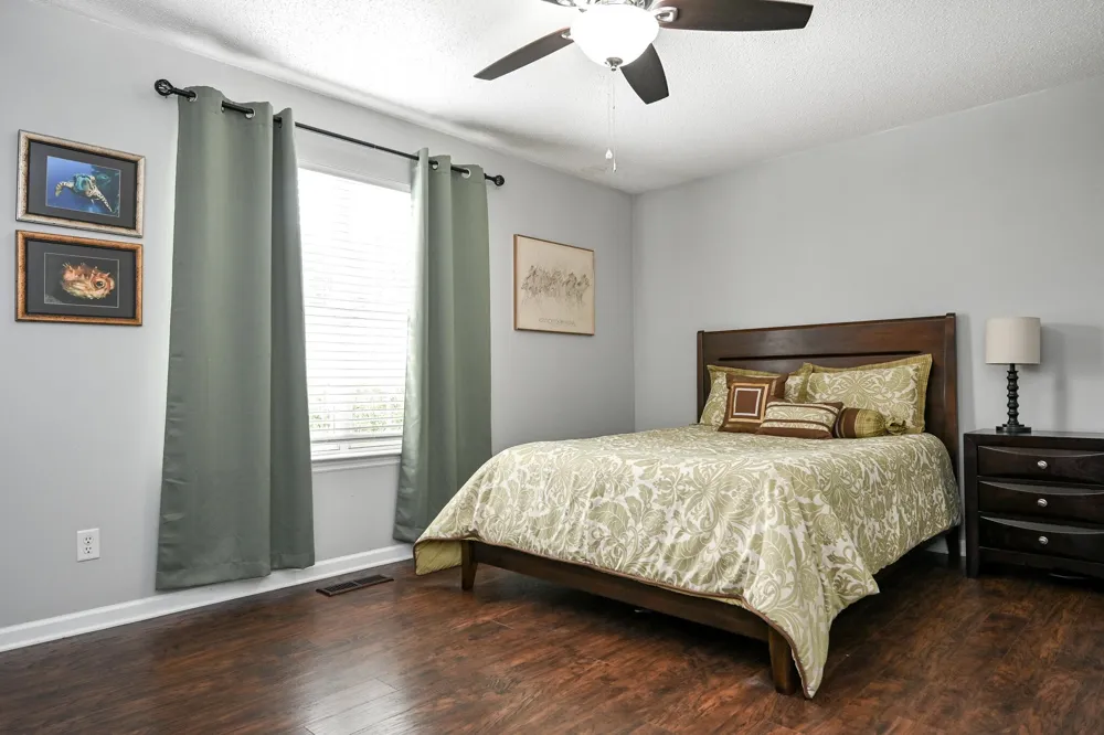 2214 N Fork Drive Soddy Daisy, TN 37379