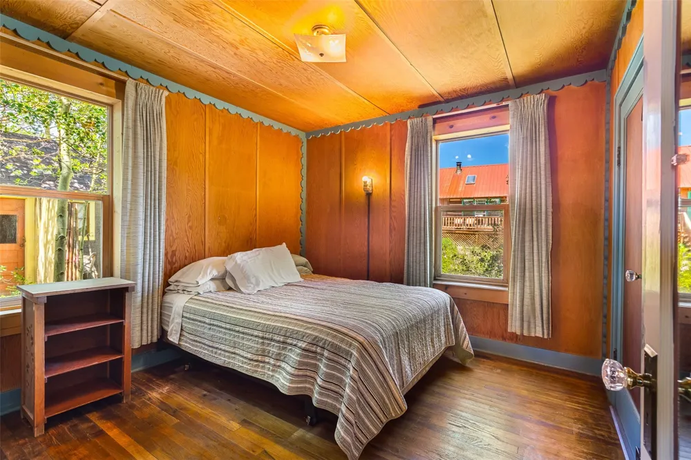 135 S MAIN STREET Alma, CO 80420