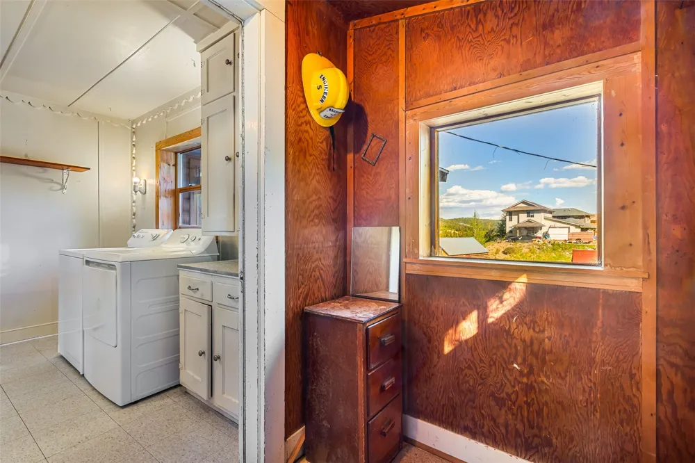 135 S MAIN STREET Alma, CO 80420
