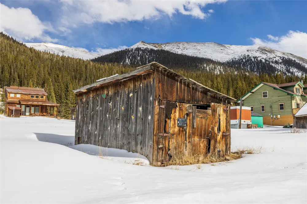 5355 Montezuma Road Montezuma, CO 80435