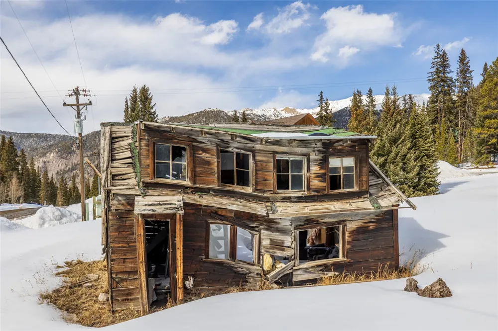 5355 Montezuma Road Montezuma, CO 80435