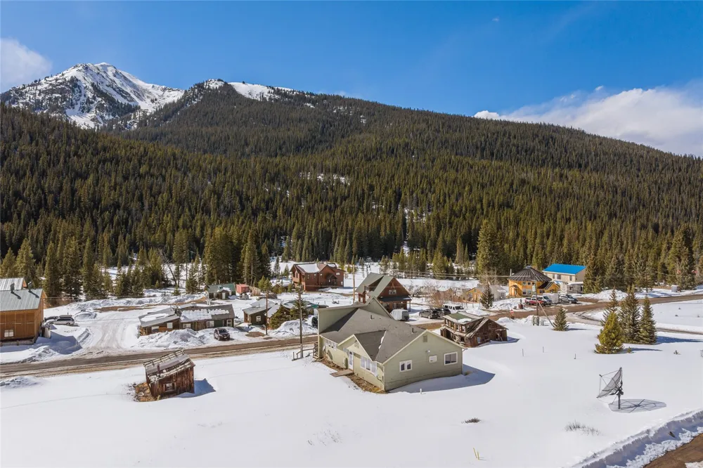 5355 Montezuma Road Montezuma, CO 80435