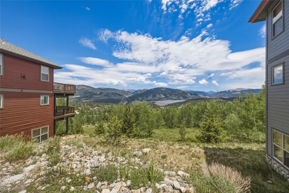 100 Wildernest Court #203C Wildernest, CO 80498