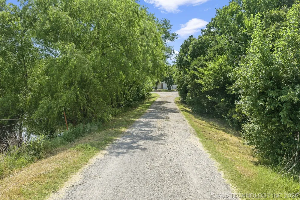 4162 County Street 2990 Street Lindsay, OK 73052