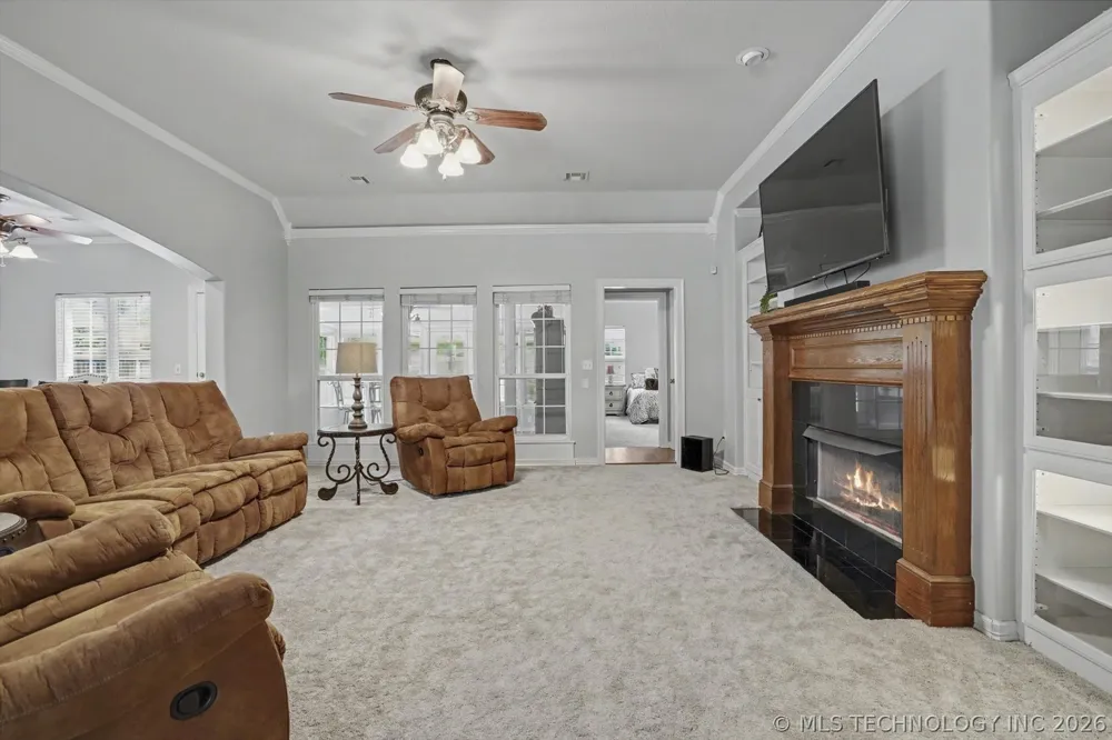 10921 S 87th EastAvenue Tulsa, OK 74133