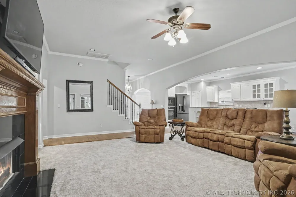 10921 S 87th EastAvenue Tulsa, OK 74133