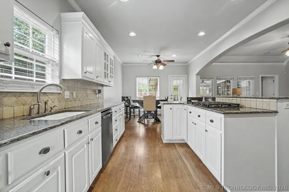 10921 S 87th EastAvenue Tulsa, OK 74133