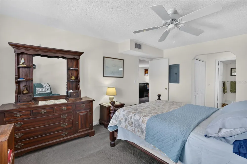 8693 BARDMOOR BOULEVARD #301B Largo, FL 33777