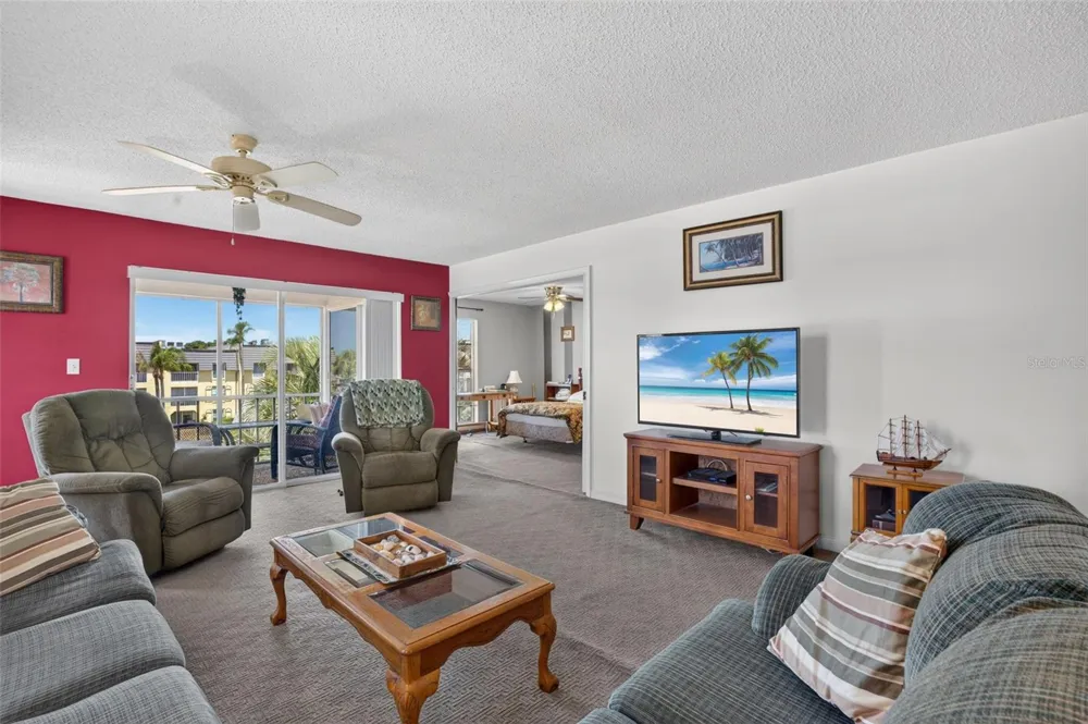 8693 BARDMOOR BOULEVARD #301B Largo, FL 33777