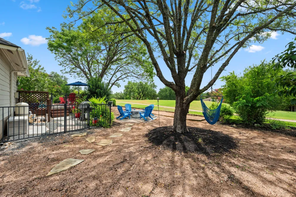 1811 Cando Court Lakeway, TX 78734