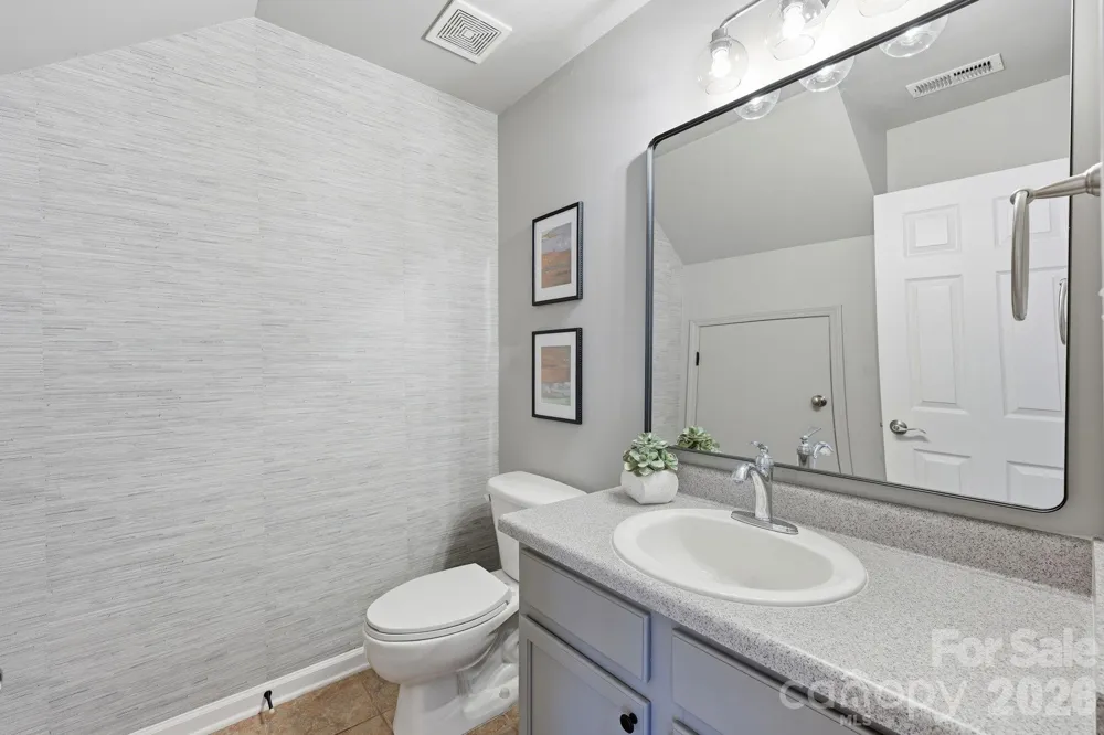17307 Villanova Road Huntersville, NC 28078