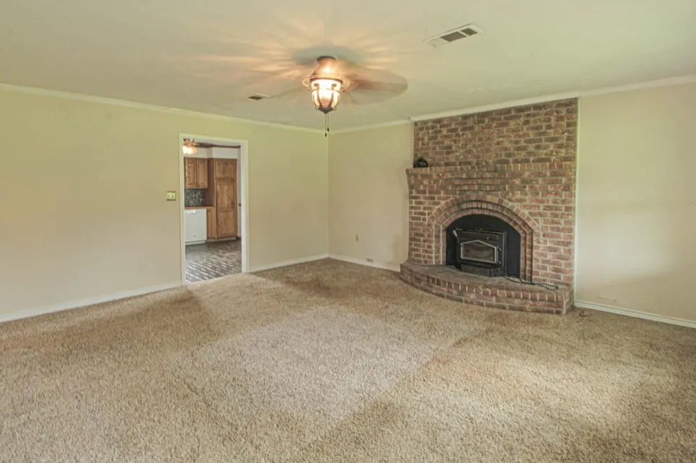 899 J Hickman Road Leggett, TX 77350