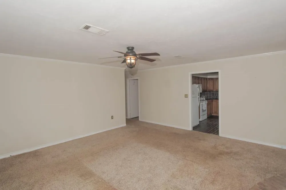 899 J Hickman Road Leggett, TX 77350