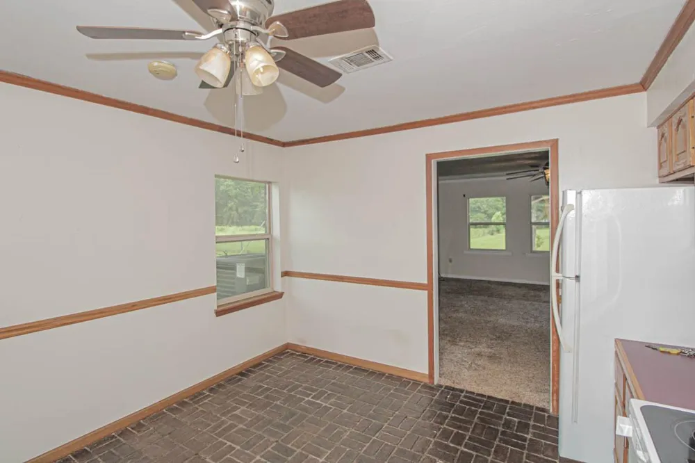 899 J Hickman Road Leggett, TX 77350