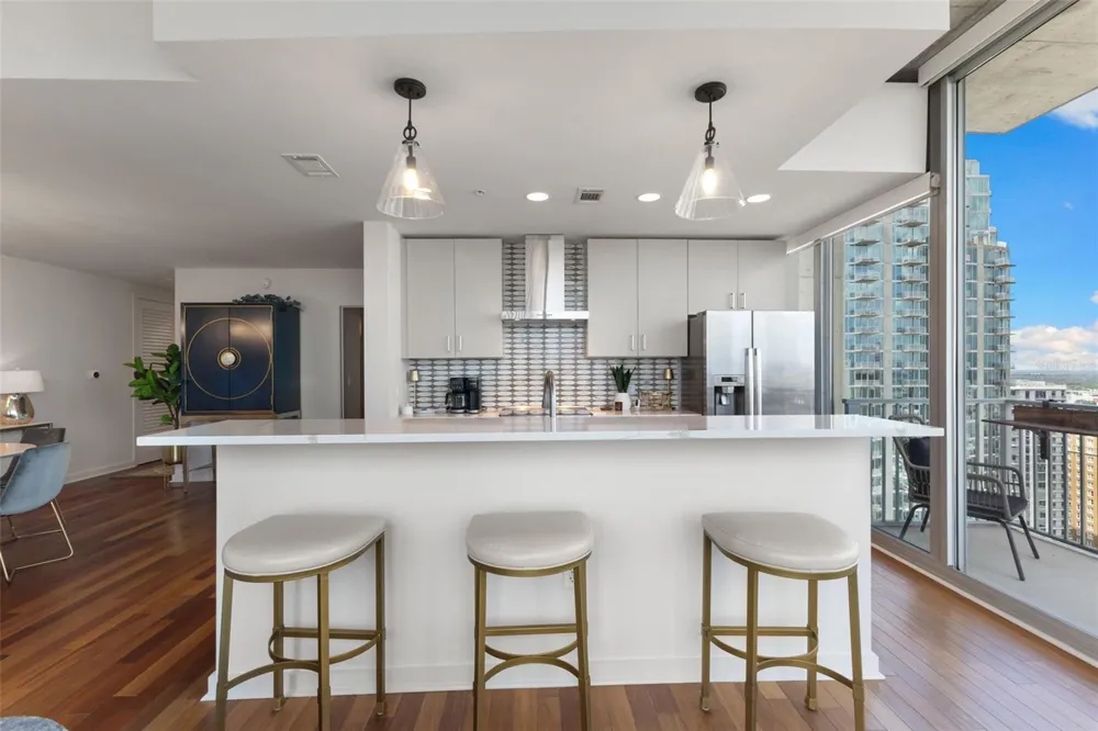 777 ASHLEY DRIVE #2514 Tampa, FL 33602