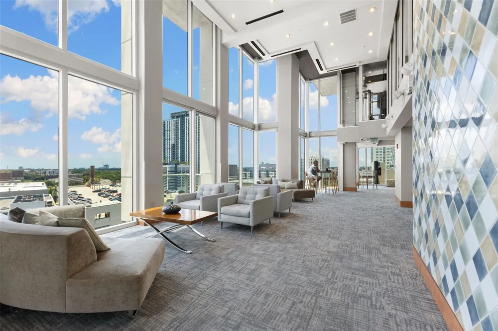 777 ASHLEY DRIVE #2514 Tampa, FL 33602