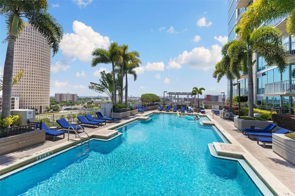 777 ASHLEY DRIVE #2514 Tampa, FL 33602
