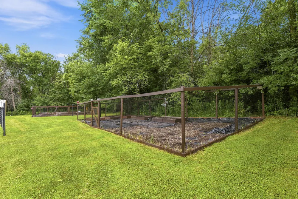 35180 County 14 Boulevard Cannon Falls, MN 55009