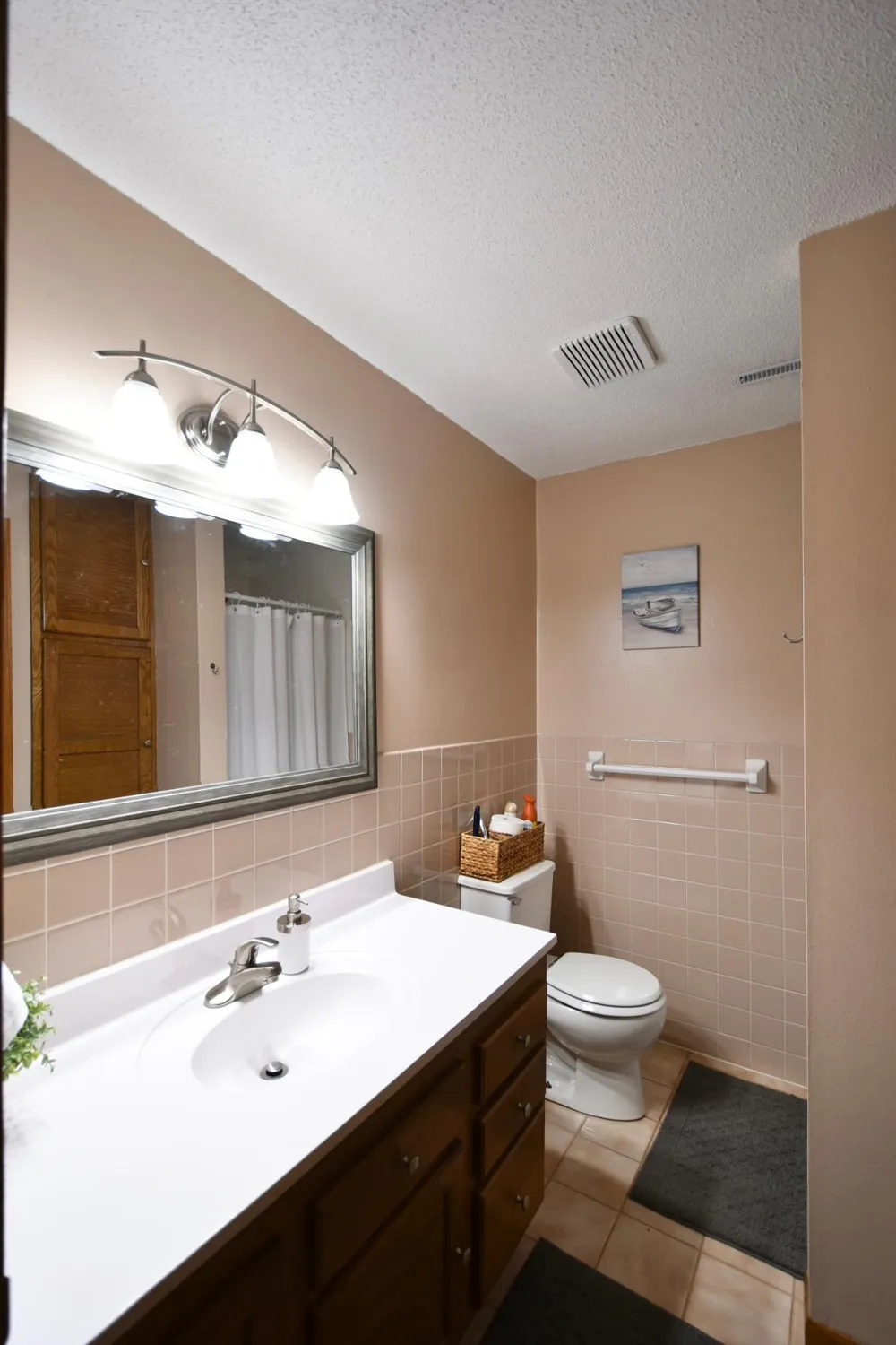 17910 Wedgewood Drive Zumbrota, MN 55992