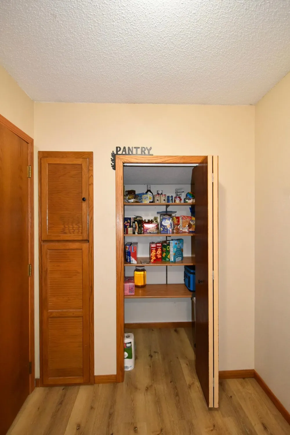 17910 Wedgewood Drive Zumbrota, MN 55992
