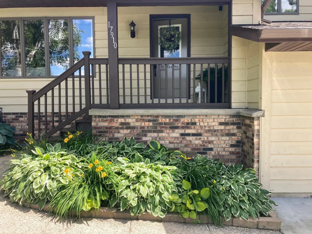 17910 Wedgewood Drive Zumbrota, MN 55992