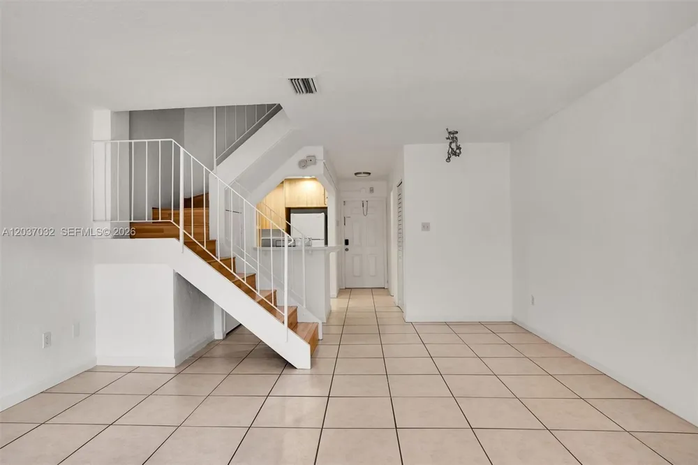 Address Not Shown Pinecrest, FL 33156