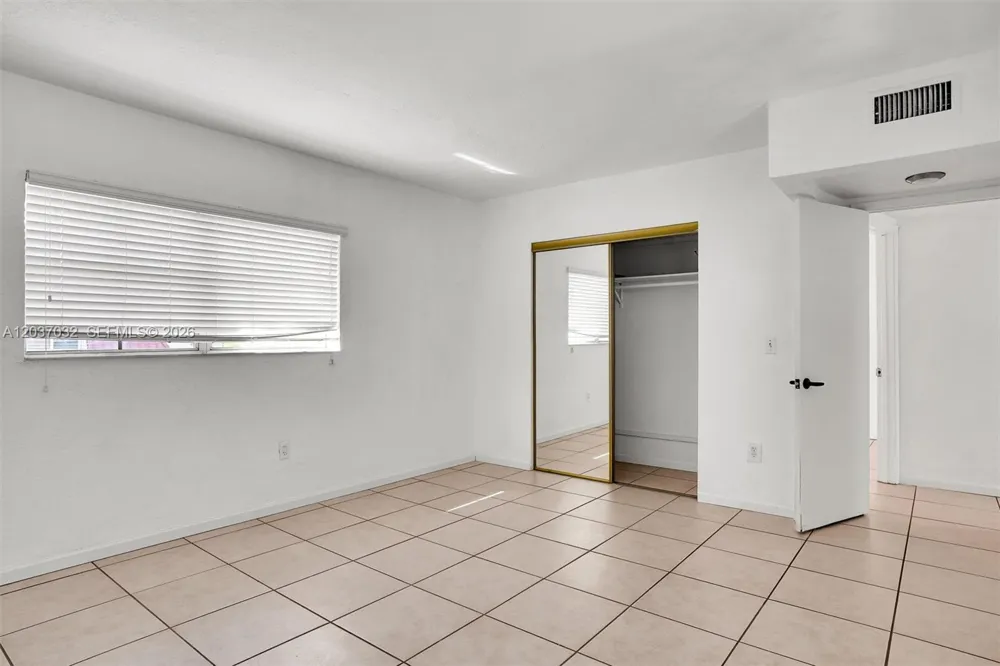 Address Not Shown Pinecrest, FL 33156