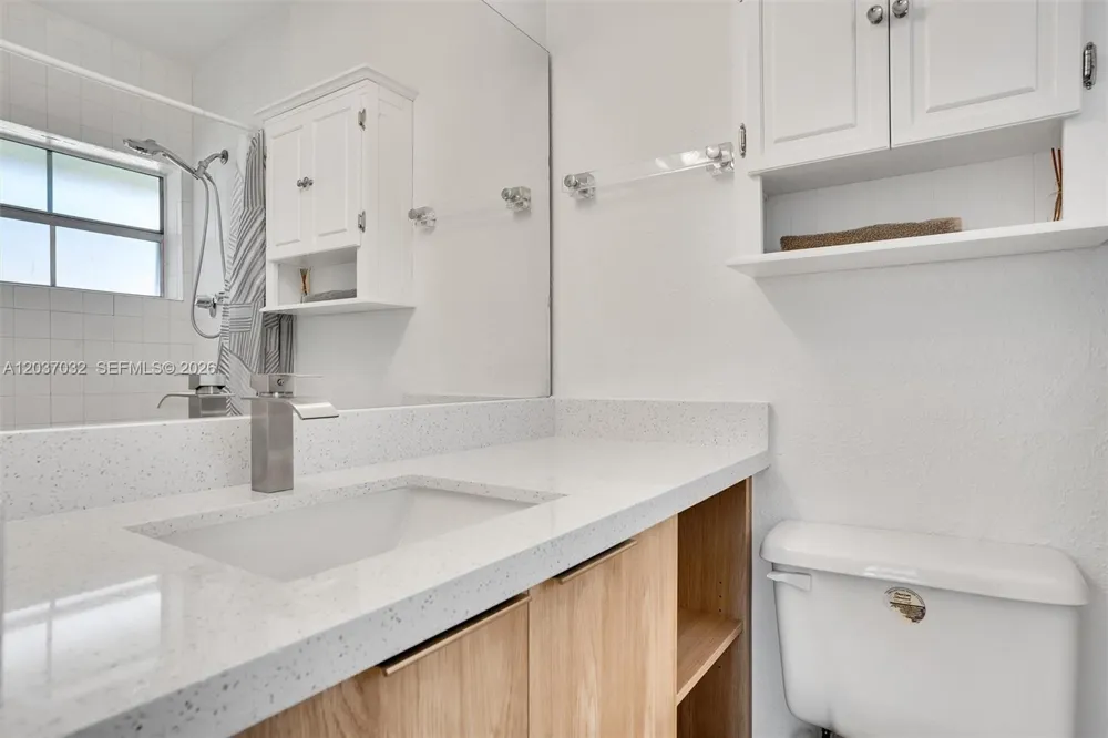 Address Not Shown Pinecrest, FL 33156