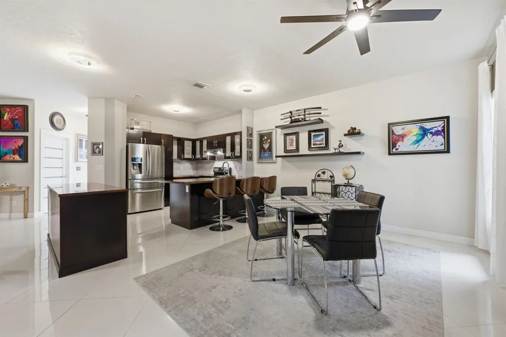 5673 NW 117th Avenue Coral Springs, FL 33076