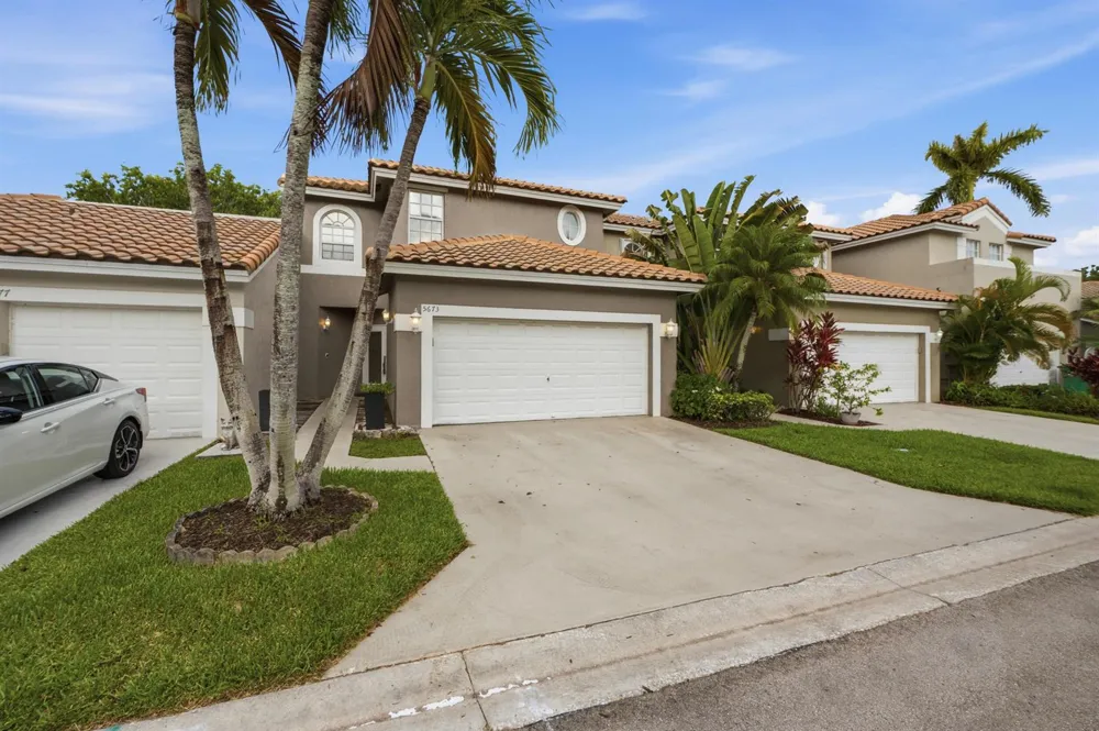 5673 NW 117th Avenue Coral Springs, FL 33076