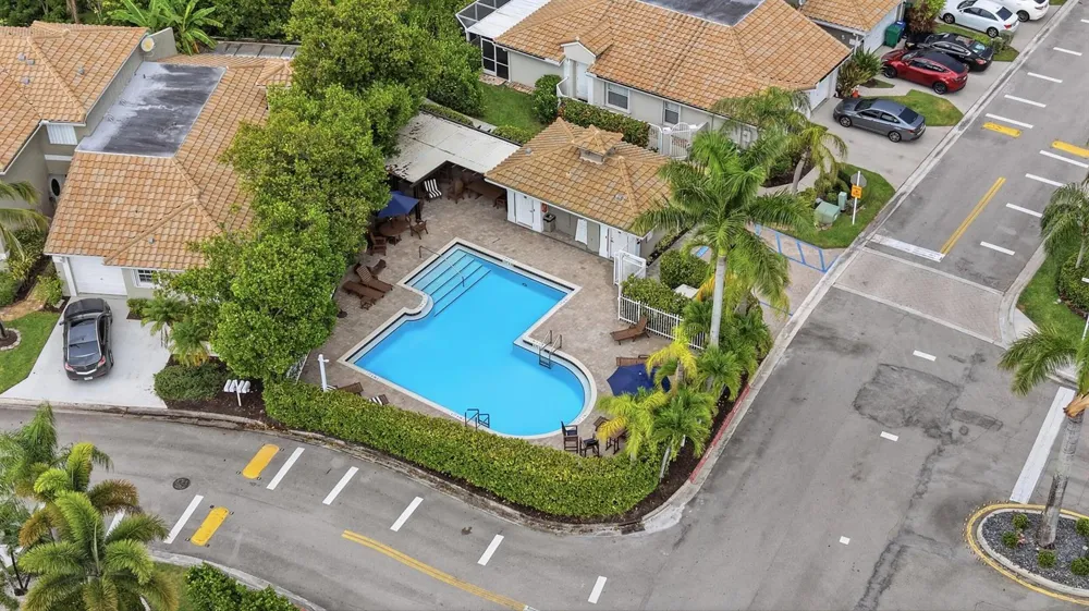 5673 NW 117th Avenue Coral Springs, FL 33076