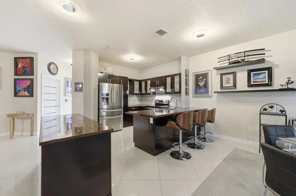 5673 NW 117th Avenue Coral Springs, FL 33076