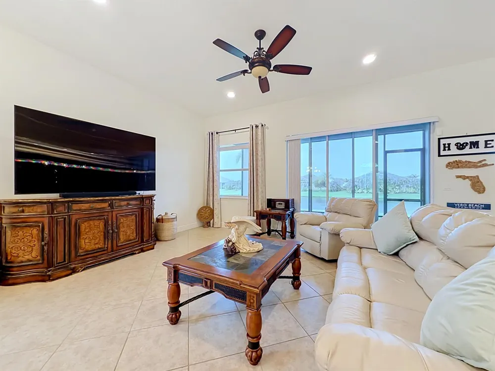 728 Fortunella Circle SW Vero Beach, FL 32968