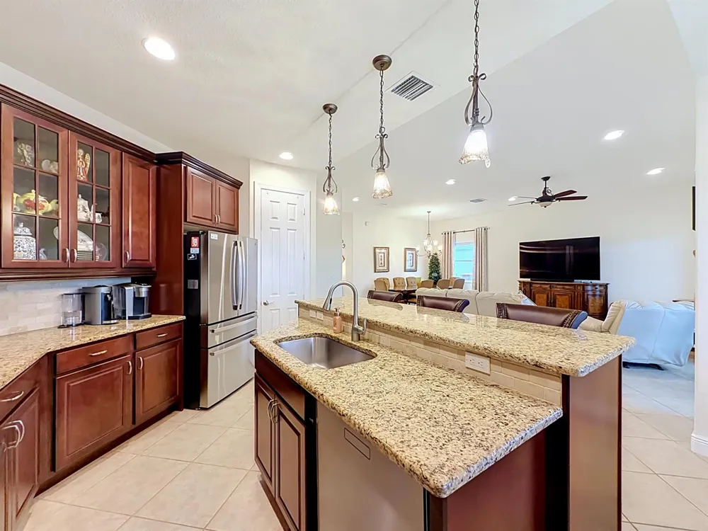 728 Fortunella Circle SW Vero Beach, FL 32968