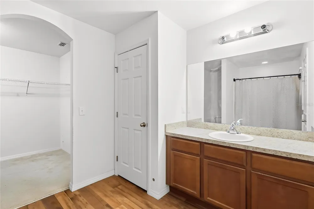 184 ELEUTHERA DRIVE Lake Alfred, FL 33850